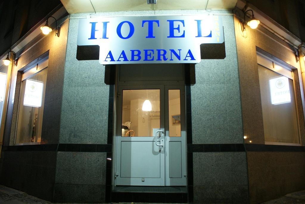 Hotel Garni Aaberna Берлин Экстерьер фото
