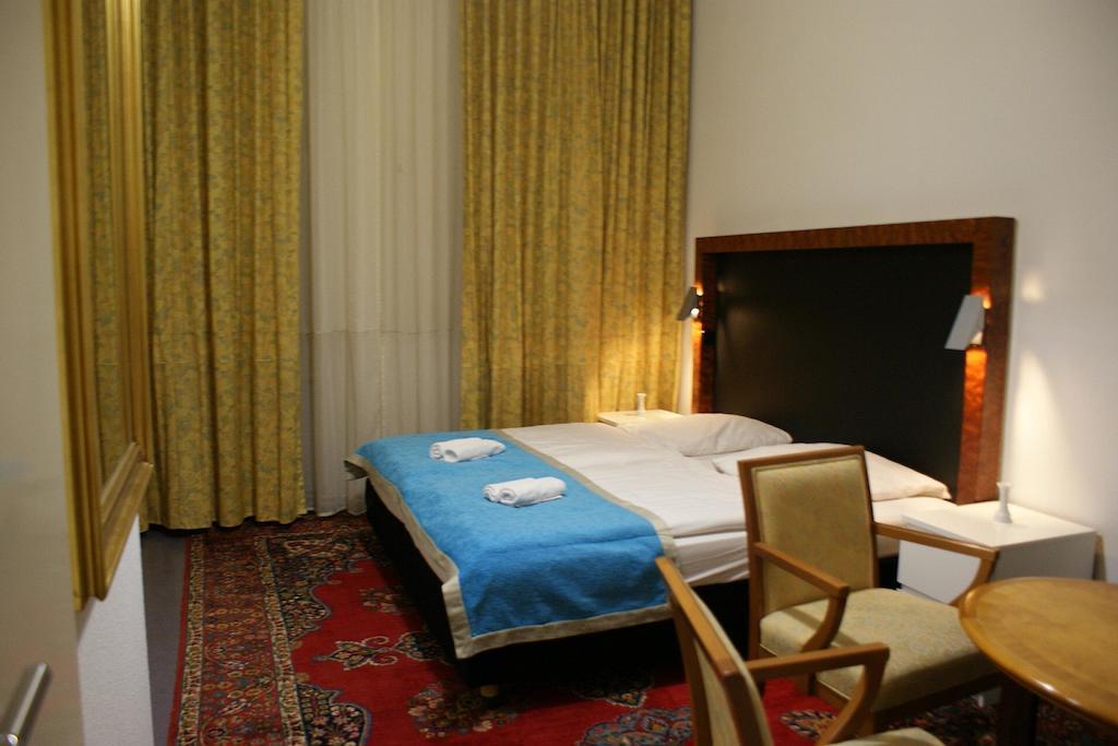 Hotel Garni Aaberna Берлин Номер фото